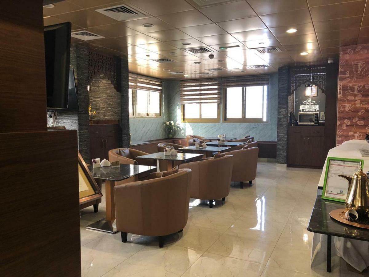 弗拉明戈公寓式酒店 阿布扎比 外观 照片