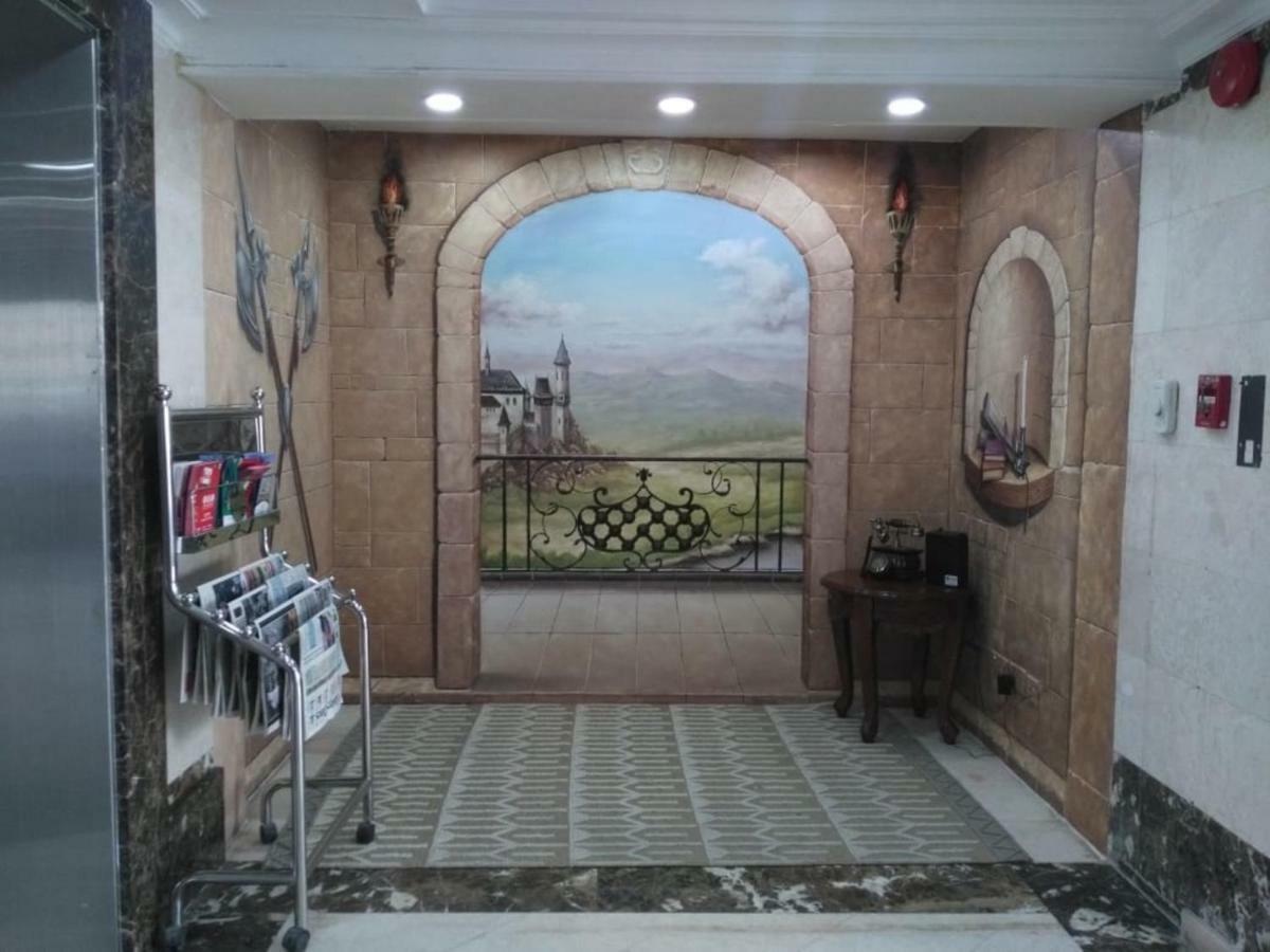 弗拉明戈公寓式酒店 阿布扎比 外观 照片